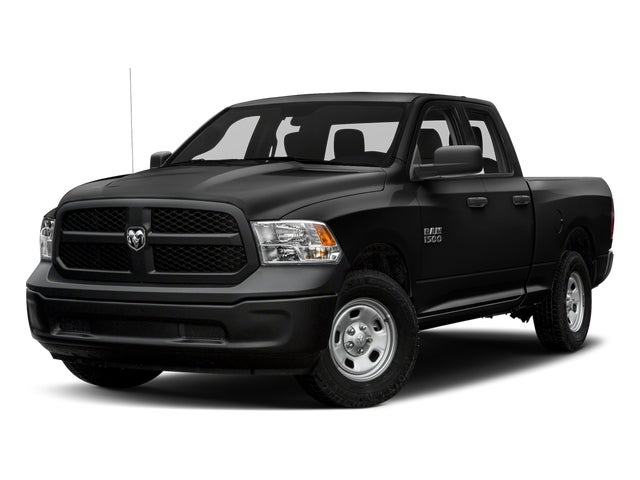 2017 RAM 1500 Express Quad Cab 4WD