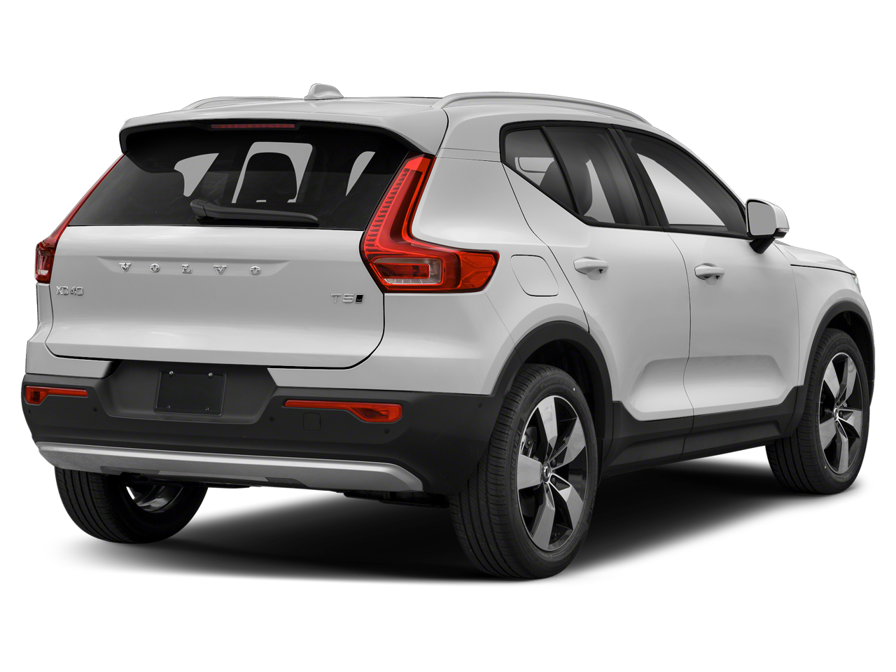 Used 2020 Ice White Volvo Momentum image 34