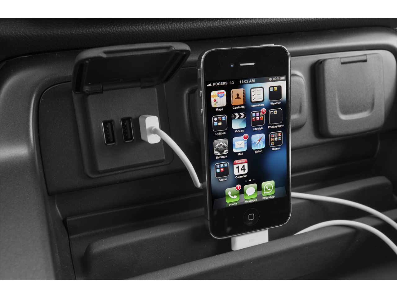 Used 2015 Deep Ocean Blue Metallic Chevrolet 1LT image 13