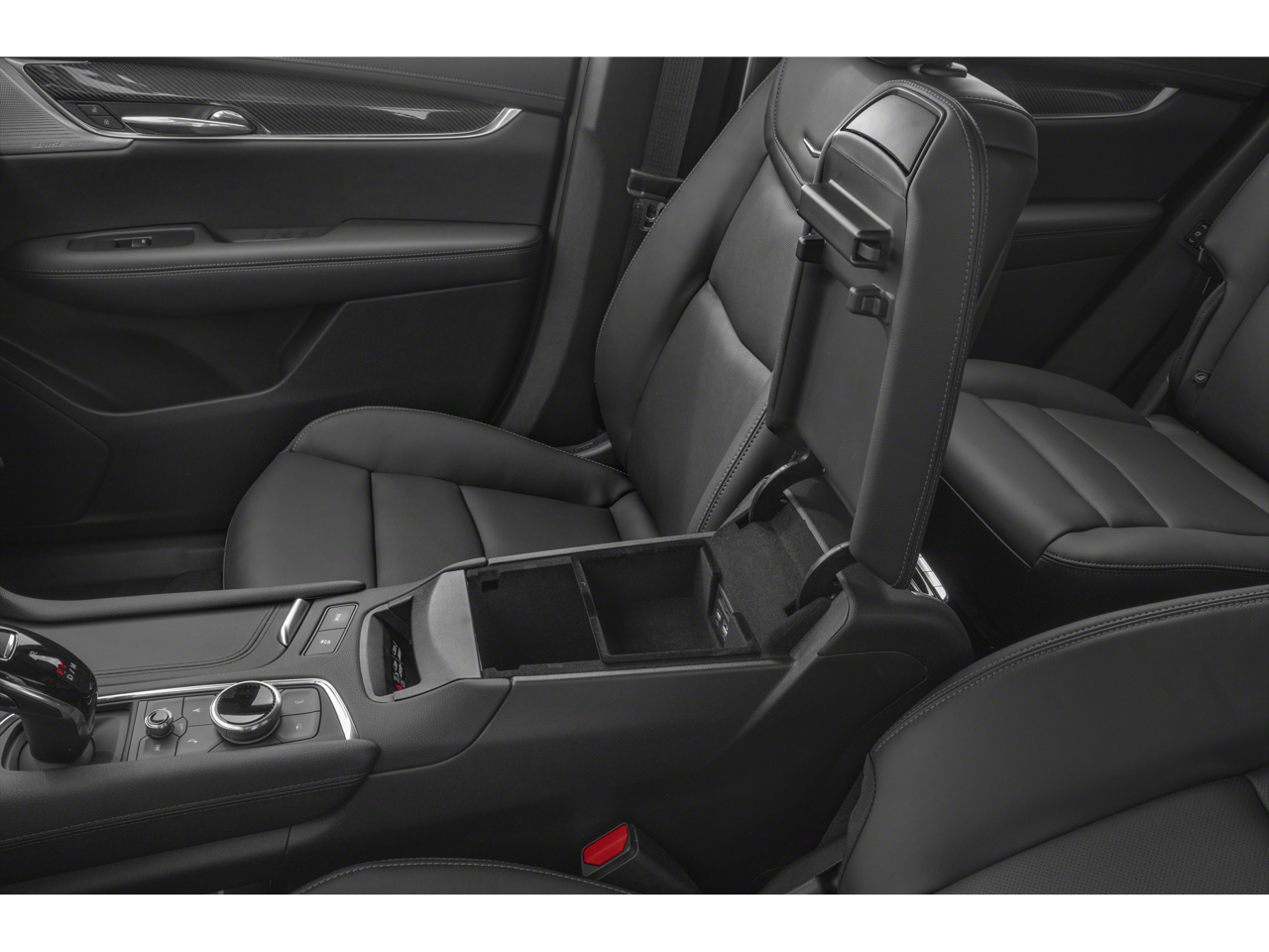 2024 Cadillac XT6 SPORT SUV Slide 33