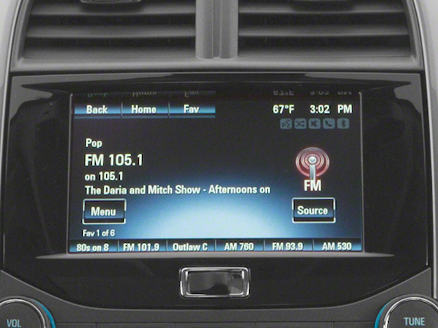 Used 2013 Silver Ice Metallic Chevrolet Eco Premium Audio image 34