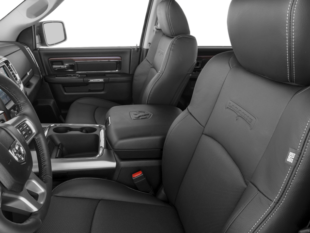 Used 2016 Delmonico Red Pearlcoat RAM Laramie image 22