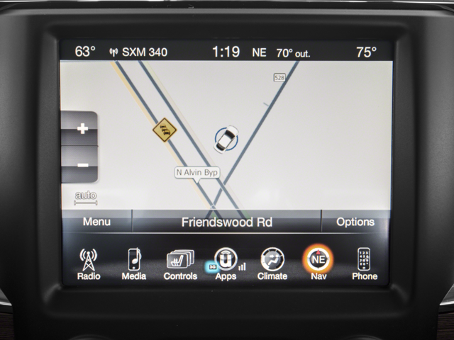 Used 2016 Delmonico Red Pearlcoat RAM Laramie image 28