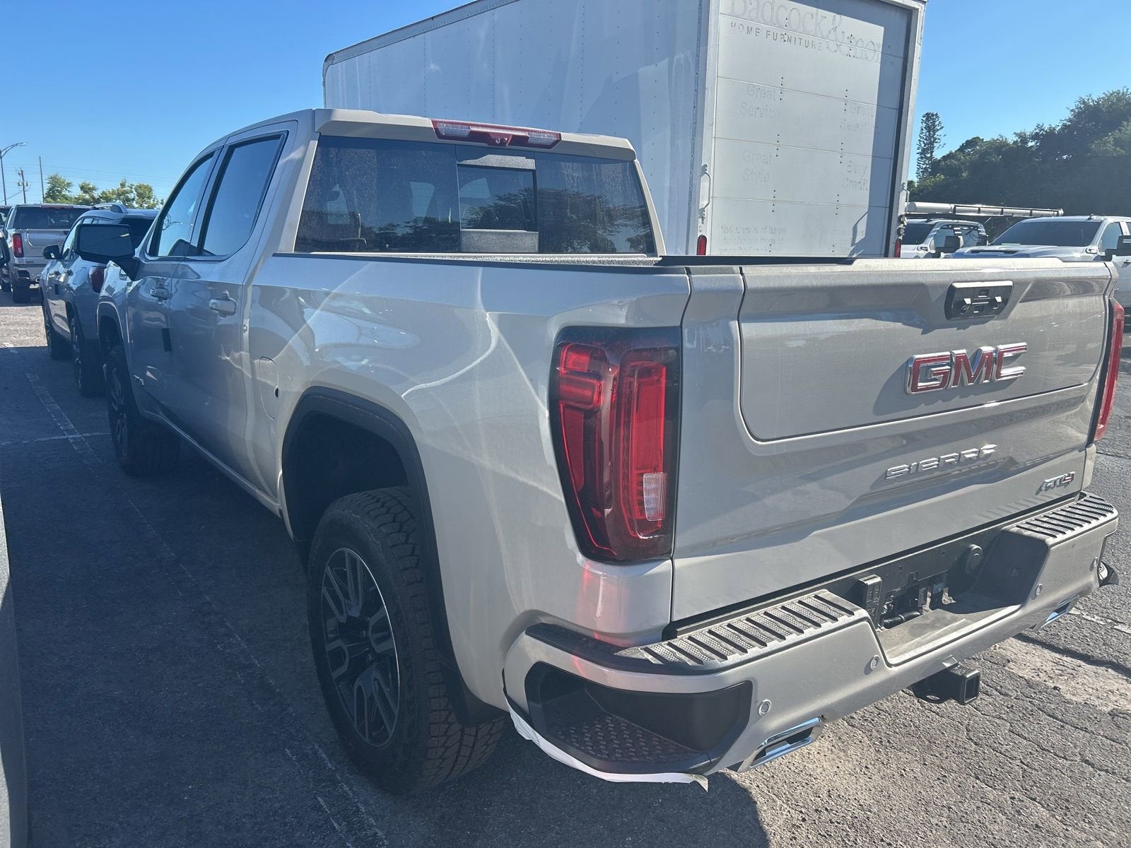 View vehicle photo 5