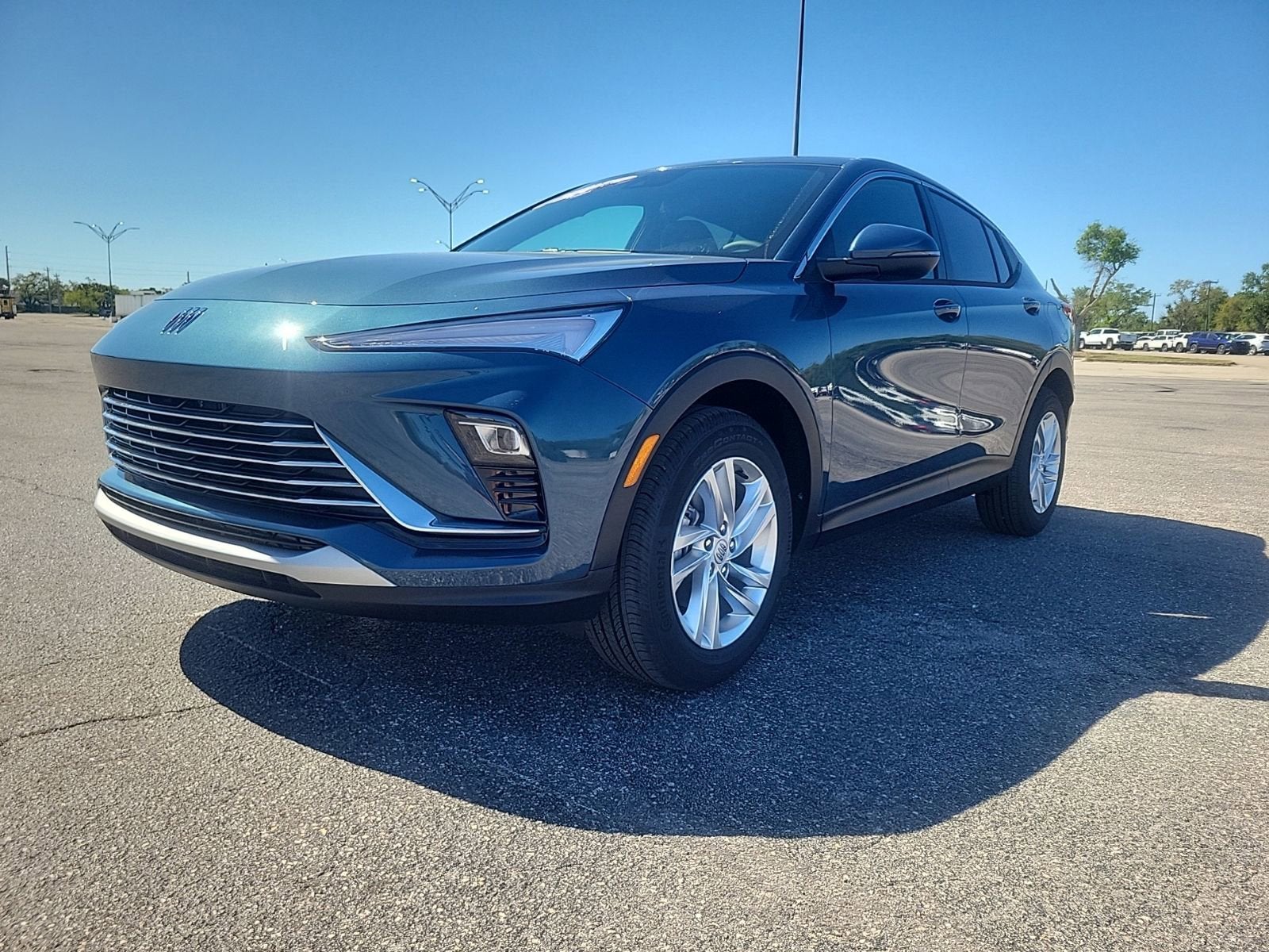 View vehicle photo 2