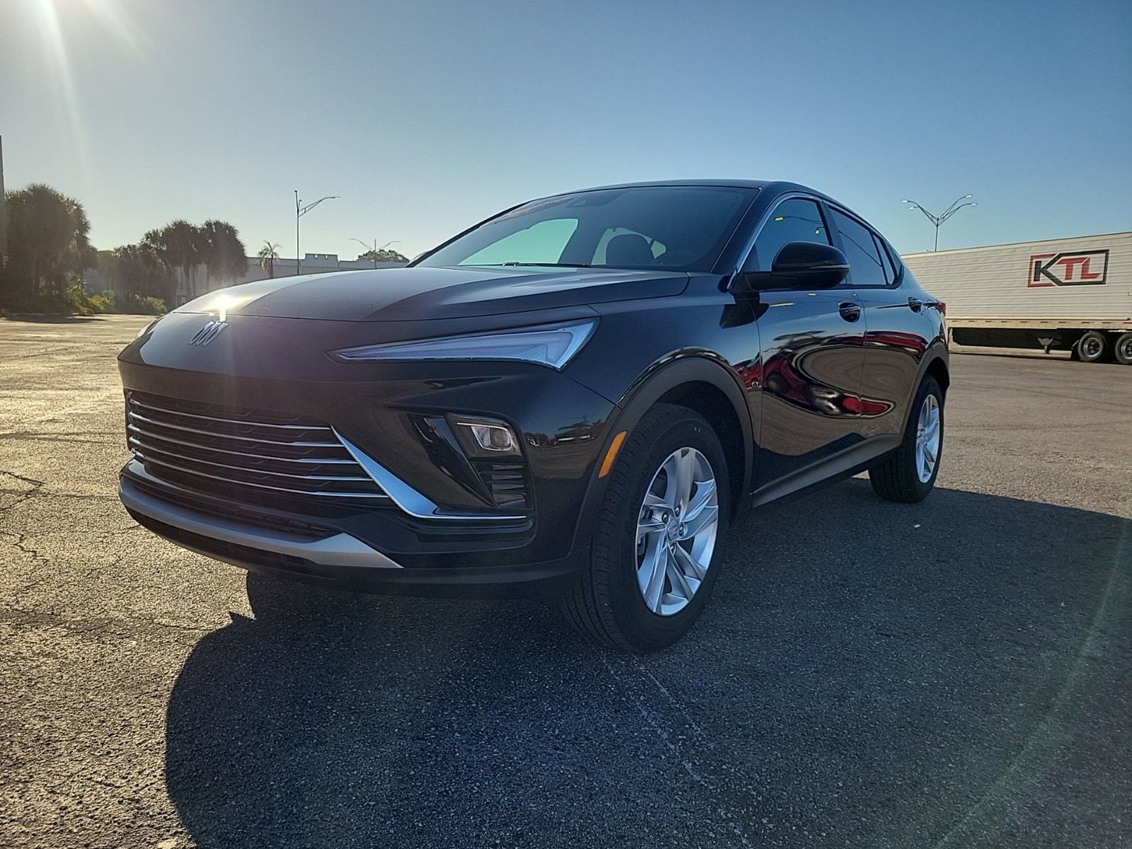 View vehicle photo 2