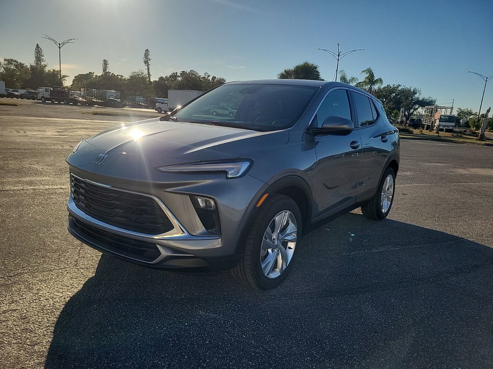 View vehicle photo 2