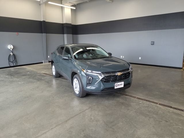 2026 Chevrolet Trax LS FWD