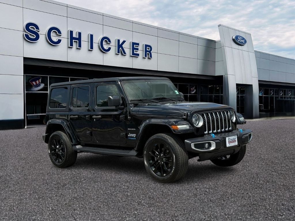 Black Clearcoat 2022 Jeep Wrangler 4xe SUV / Crossover Four-Wheel Drive 8-Speed Automatic