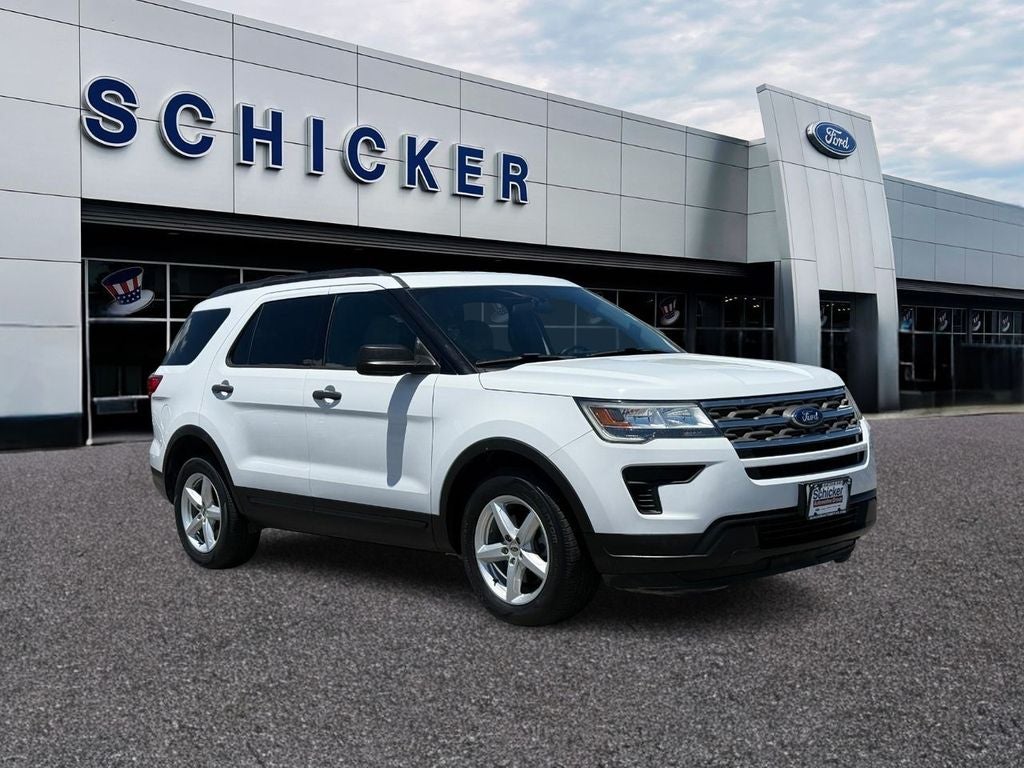  2018 Ford Explorer Base   