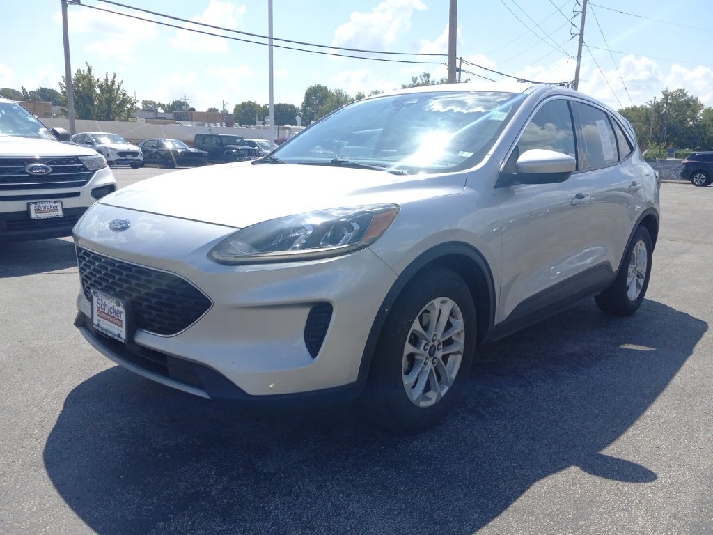 Ingot Silver Metallic 2020 Ford Escape SUV / Crossover Front-Wheel Drive 8-Speed Automatic