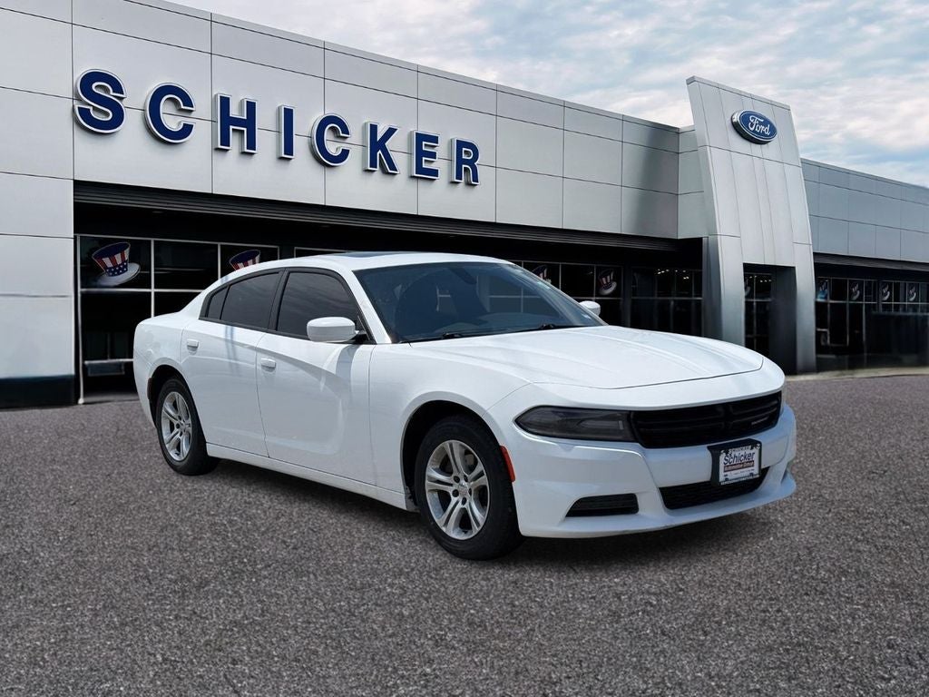 White Knuckle Clearcoat 2020 Dodge Charger Sedan Rear-Wheel Drive 8-Speed Automatic
