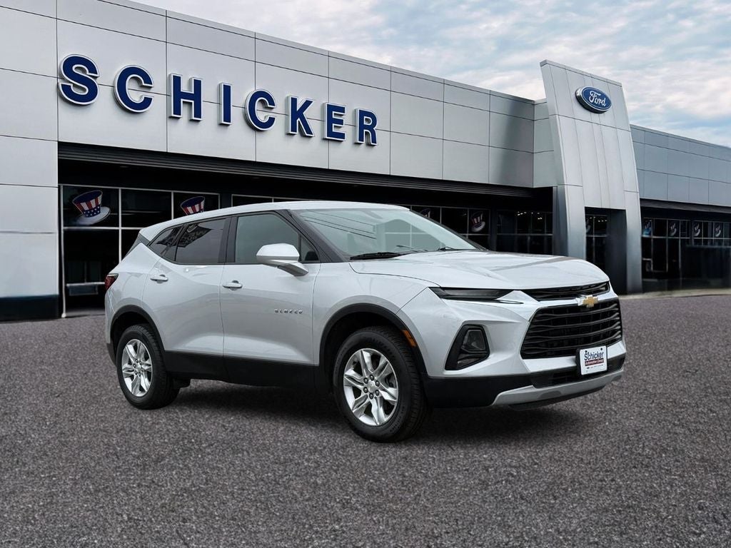 Silver Ice Metallic 2020 Chevrolet Blazer SUV / Crossover Front-Wheel Drive 9-Speed Automatic