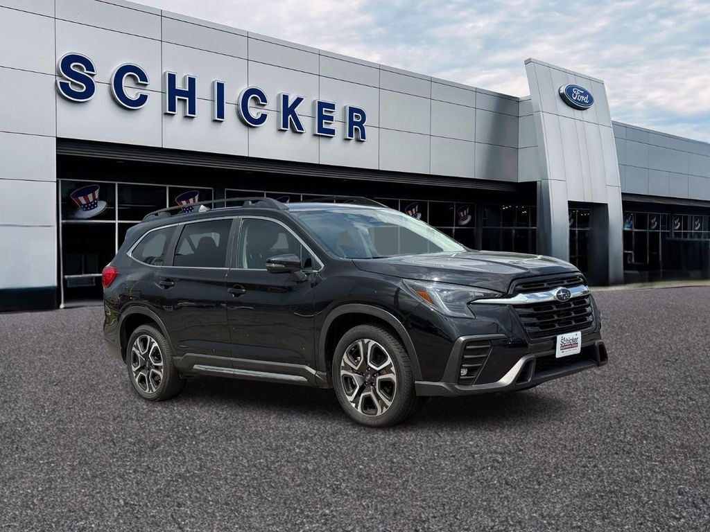 2023 Subaru Ascent Negro (Crystal Black Silica) SUV/Crossover Tracción en las cuatro ruedas 8 velocidades TVC