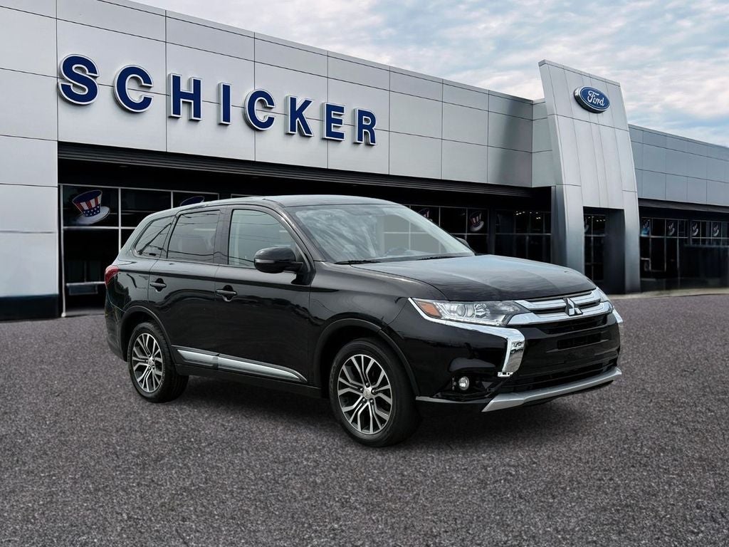 Labrador Black Metallic 2018 Mitsubishi Outlander SUV / Crossover Front-Wheel Drive Continuously Variable Transmission