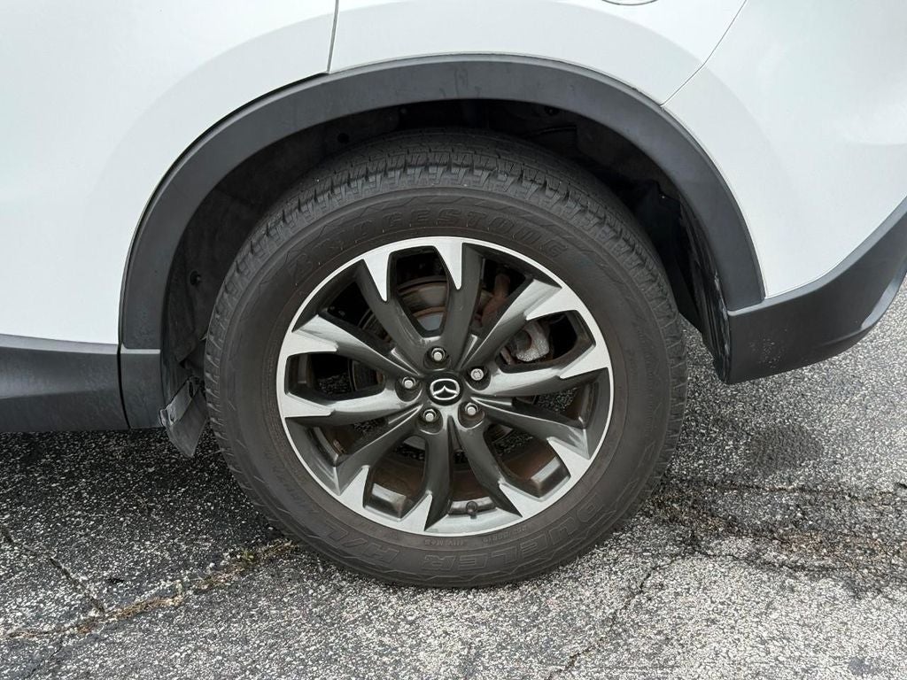 View vehicle photo 6