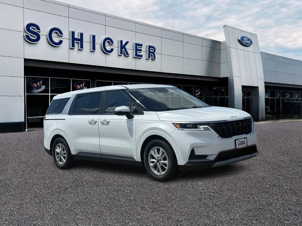 Snow White Pearl 2022 Kia Carnival Minivan Front-Wheel Drive 8-Speed Automatic