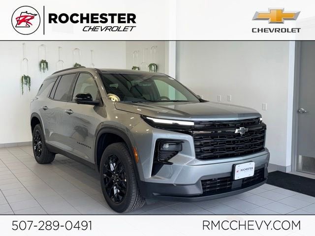 Sterling Gray Metallic 2026 Chevrolet Traverse SUV / Crossover Four-Wheel Drive Automatic