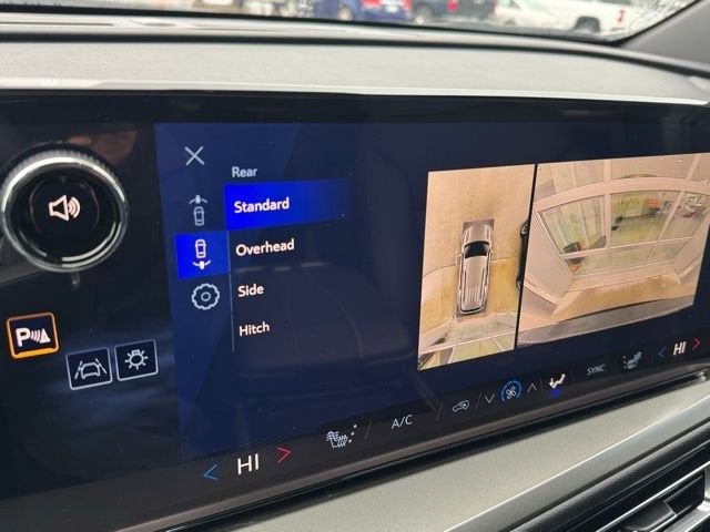 View vehicle photo 4