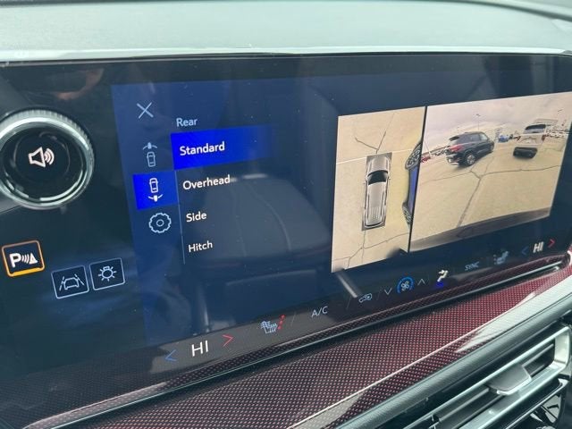 View vehicle photo 4