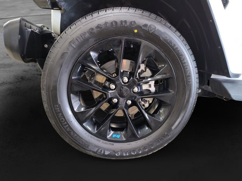 Used 2022 Bright White Clearcoat Jeep Unlimited Sahara 4x4 image 9