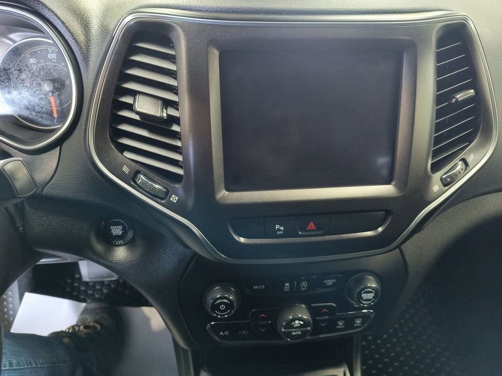Used 2020 Billet Silver Metallic Clearcoat Jeep Trailhawk Elite 4x4 image 21
