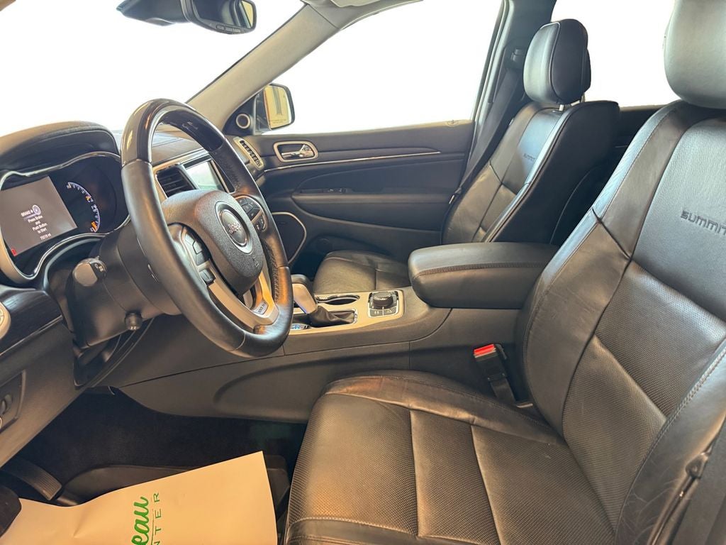 Used 2018 Bright White Clearcoat Jeep Summit 4x4 image 10