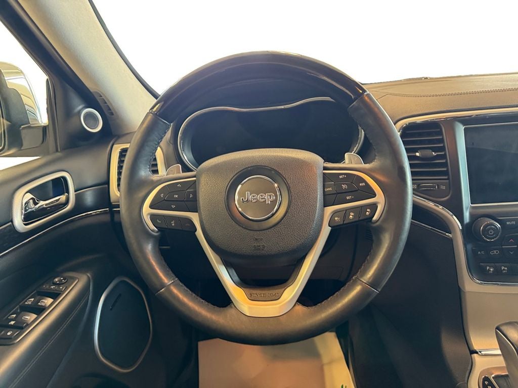 Used 2018 Bright White Clearcoat Jeep Summit 4x4 image 13