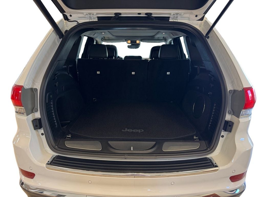 Used 2018 Bright White Clearcoat Jeep Summit 4x4 image 19