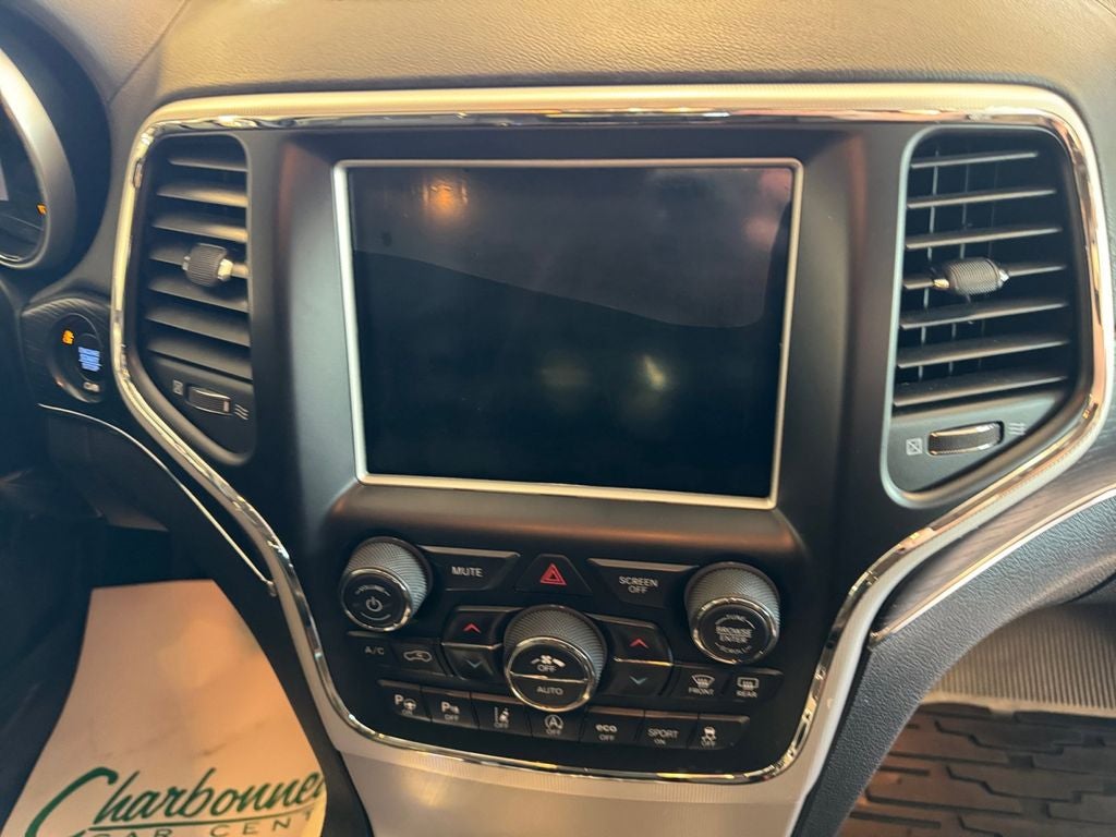 Used 2018 Bright White Clearcoat Jeep Summit 4x4 image 21