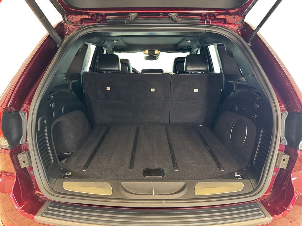 Used 2017 Velvet Red Pearlcoat Jeep Trailhawk 4x4 image 19