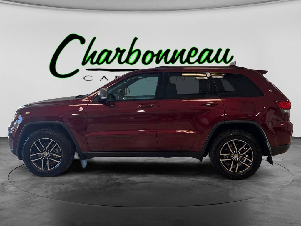 Used 2017 Velvet Red Pearlcoat Jeep Trailhawk 4x4 image 2
