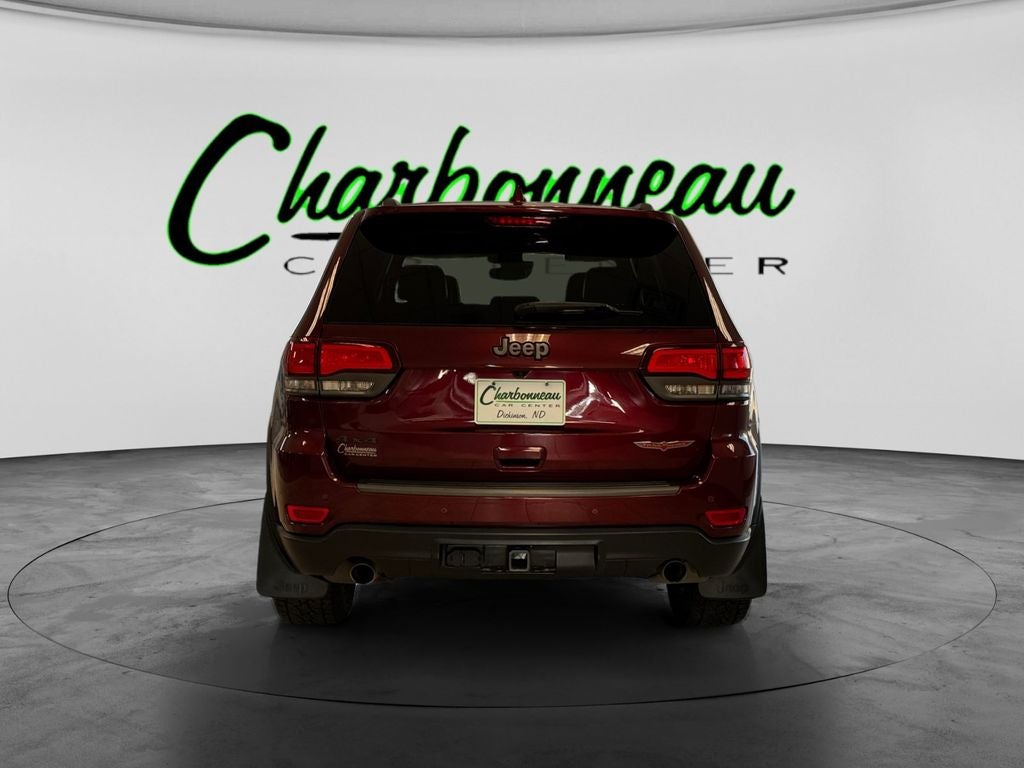 Used 2017 Velvet Red Pearlcoat Jeep Trailhawk 4x4 image 4