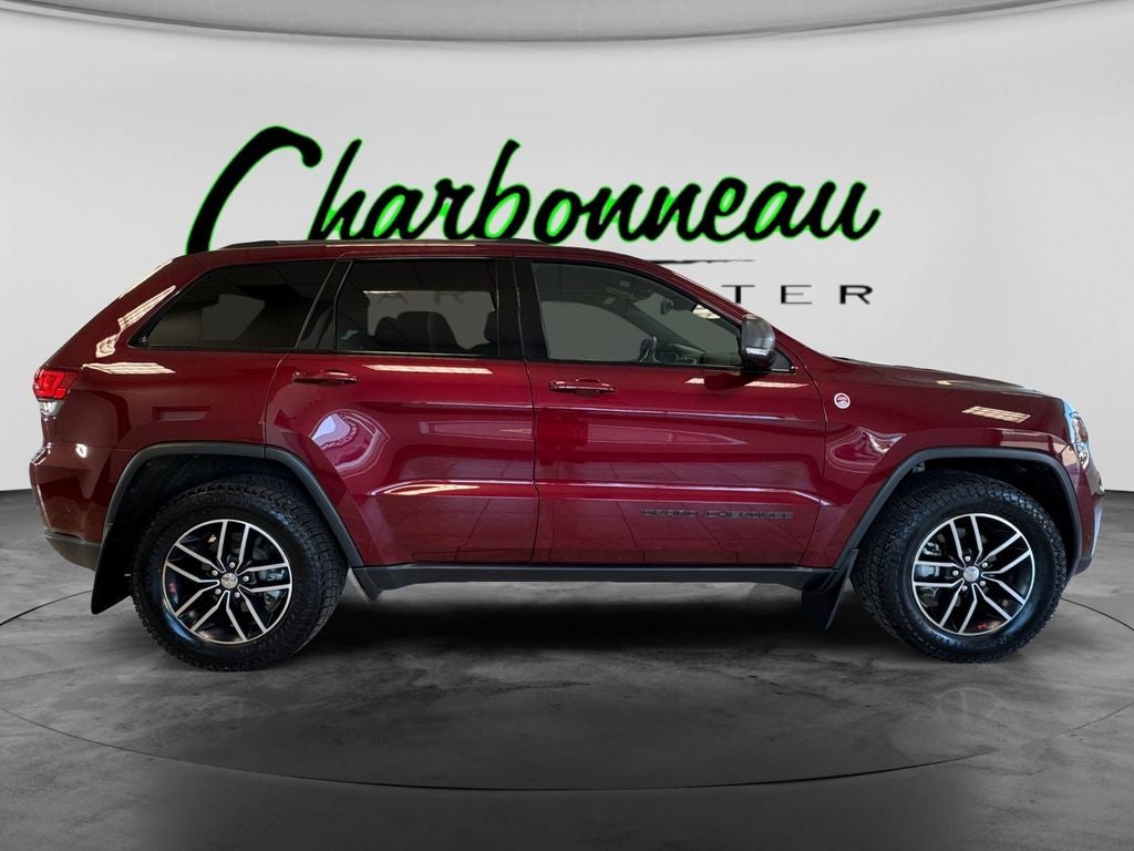 Used 2017 Velvet Red Pearlcoat Jeep Trailhawk 4x4 image 6