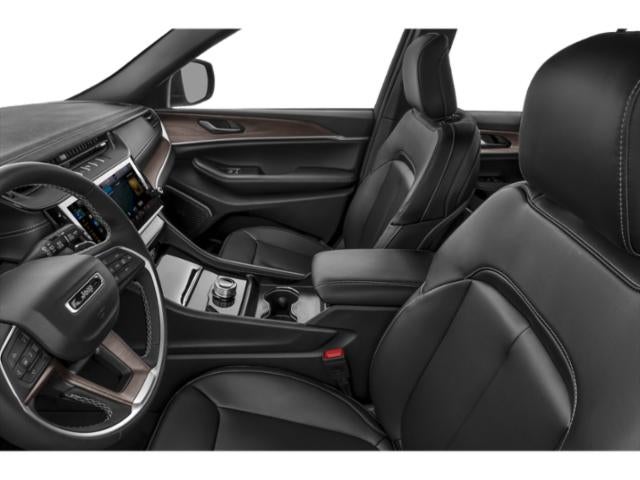 New 2027 Sting-Gray Clearcoat Jeep Laredo Altitude image 8
