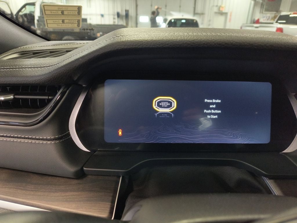 New 2026 Baltic Gray Metallic Clear-Coat Exterior Paint Jeep GRAND CHEROKEE LAREDO ALTITUDE 4X4 image 14