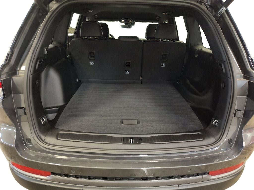 New 2026 Baltic Gray Metallic Clear-Coat Exterior Paint Jeep GRAND CHEROKEE LAREDO ALTITUDE 4X4 image 19