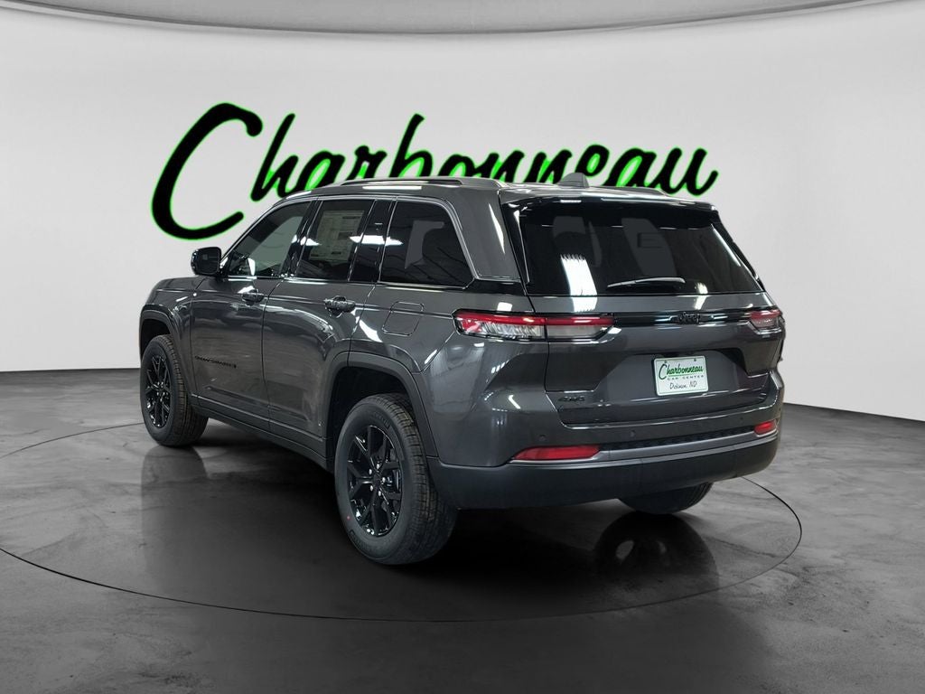 New 2026 Baltic Gray Metallic Clear-Coat Exterior Paint Jeep GRAND CHEROKEE LAREDO ALTITUDE 4X4 image 3