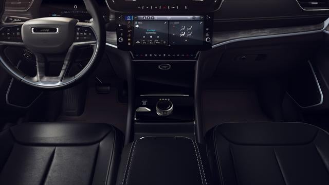 New 2026 Baltic Gray Metallic Clear-Coat Exterior Paint Jeep GRAND CHEROKEE LIMITED 4X4 image 5