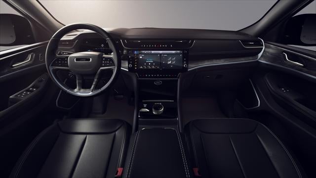 New 2026 Baltic Gray Metallic Clear-Coat Exterior Paint Jeep GRAND CHEROKEE LIMITED 4X4 image 6