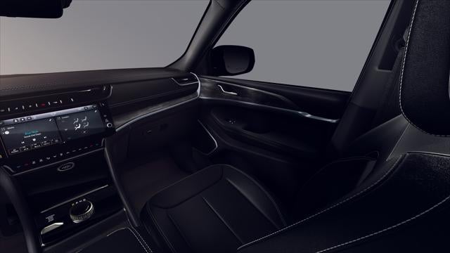 New 2026 Baltic Gray Metallic Clear-Coat Exterior Paint Jeep GRAND CHEROKEE LIMITED 4X4 image 7