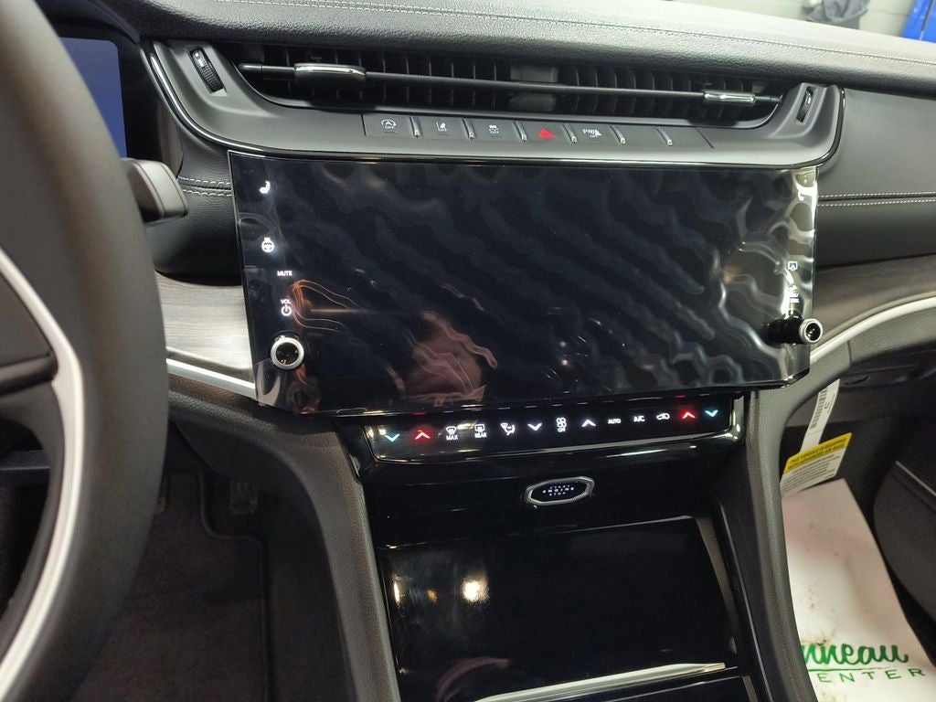 New 2026 Bright White Clear-Coat Exterior Paint Jeep GRAND CHEROKEE LIMITED 4X4 image 21