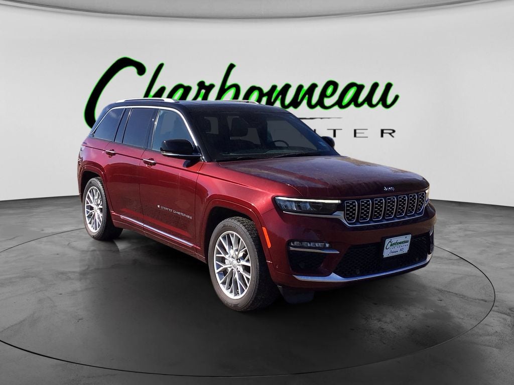 Used 2022 Velvet Red Pearlcoat Jeep Summit 4x4 image 7