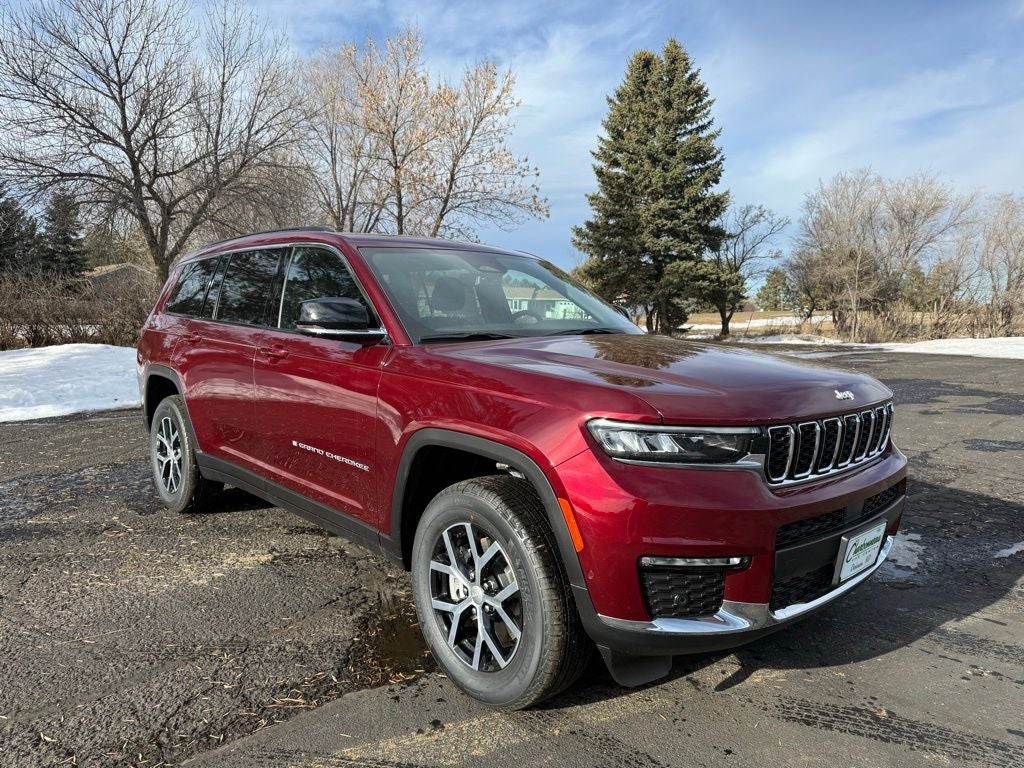 New 2025 Velvet Red Pearl-Coat Exterior Paint Jeep GRAND CHEROKEE L LIMITED 4X4 image 3