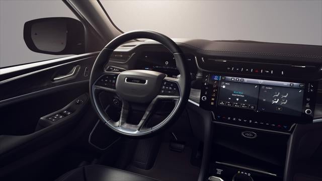 New 2026 Diamond Black Crystal Pearl-Coat Exterior Paint Jeep GRAND CHEROKEE L LIMITED RESERVE 4X4 image 9