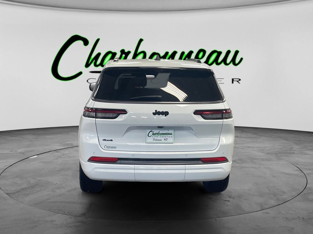 New 2026 Bright White Clear-Coat Exterior Paint Jeep GRAND CHEROKEE L LIMITED RESERVE 4X4 image 4