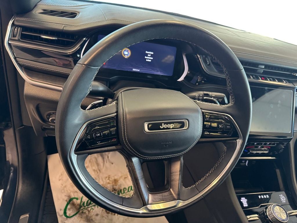Used 2023 Midnight Sky Jeep Overland 4x4 image 13