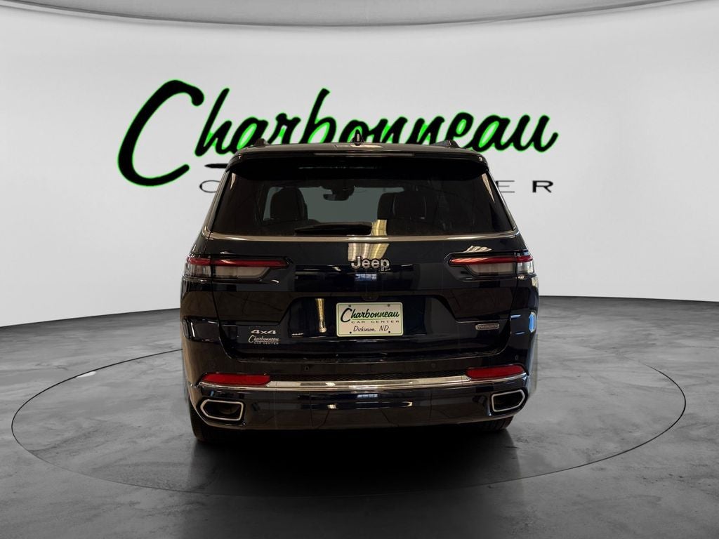 Used 2023 Midnight Sky Jeep Overland 4x4 image 4