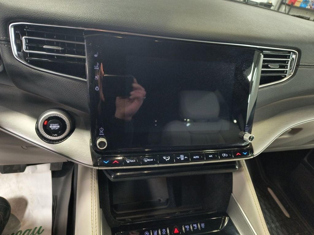 Used 2025 Velvet Red Pearlcoat Jeep Series III 4x4 image 21