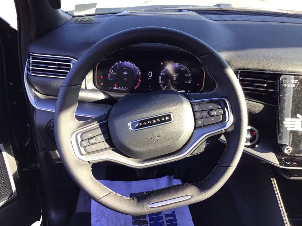 Used 2025 Diamond Black Crystal Pearlcoat Jeep Series III 4x4 image 13